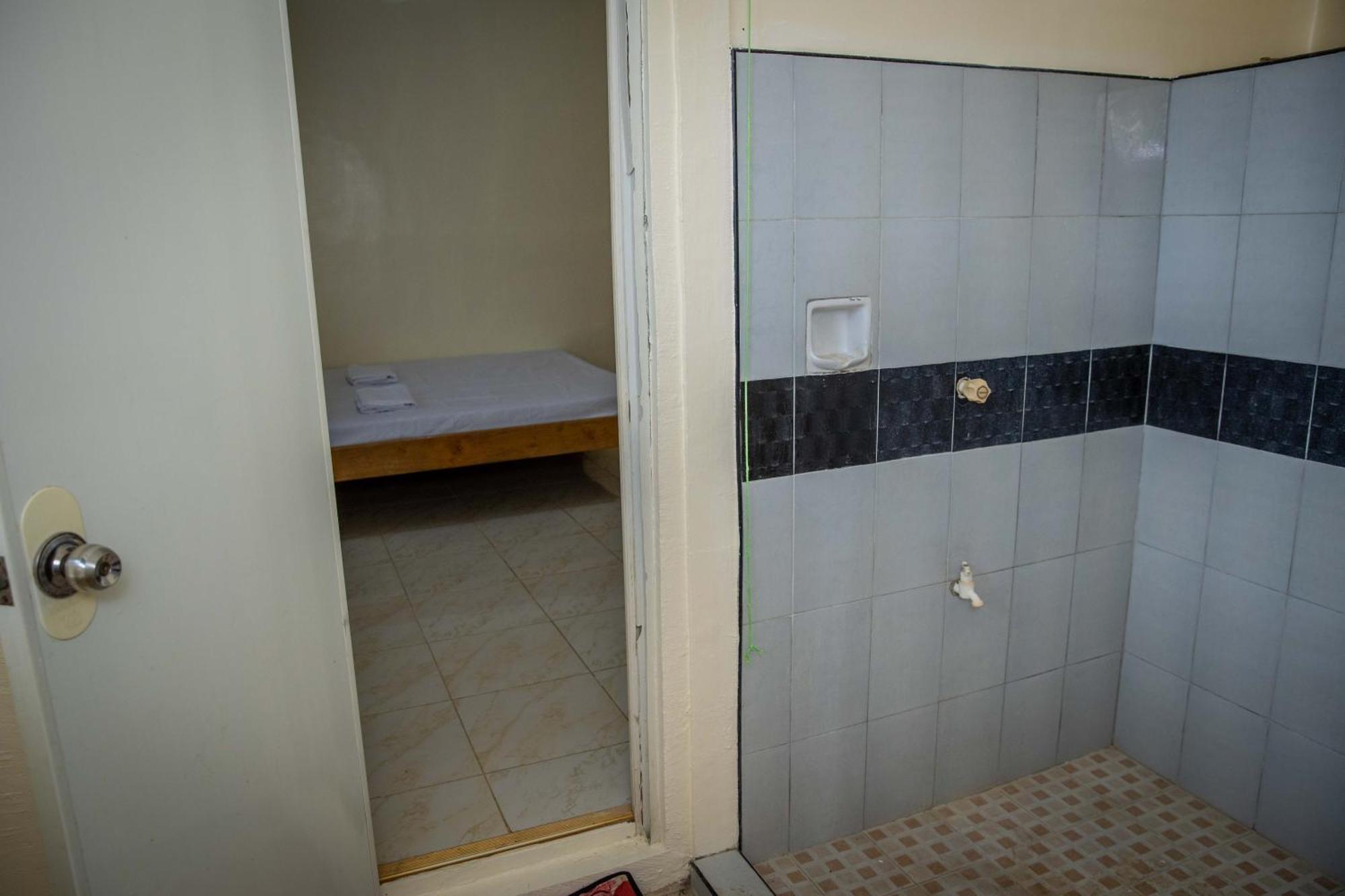 סיקיהור Fardesam - Budget Friendly Guest House מראה חיצוני תמונה
