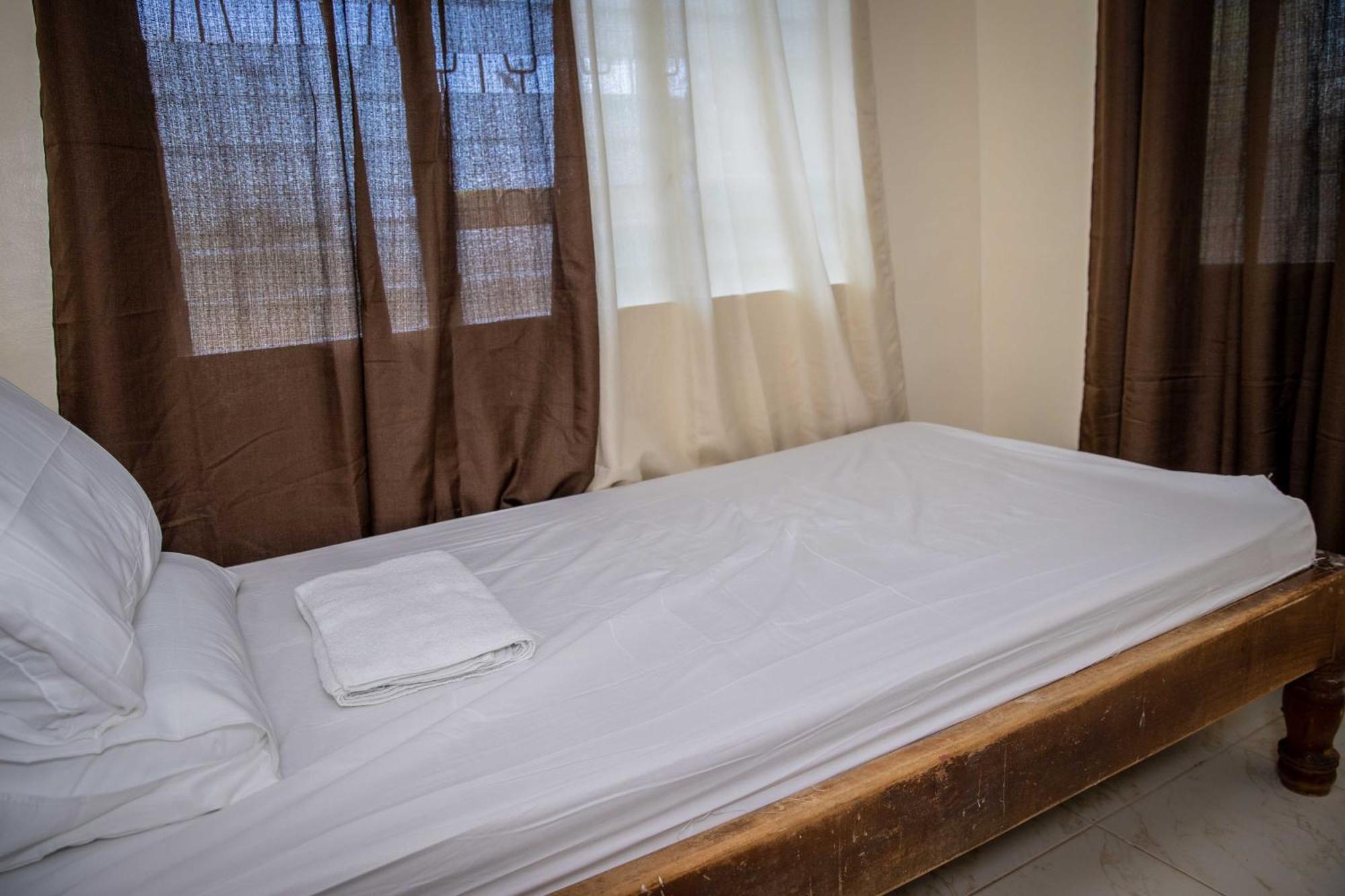 סיקיהור Fardesam - Budget Friendly Guest House מראה חיצוני תמונה